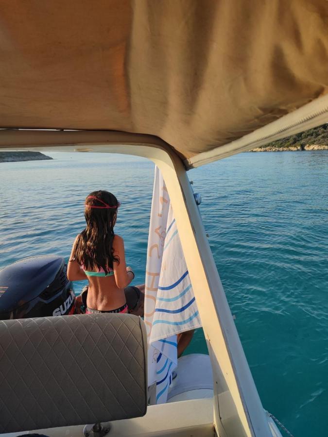 Mina's House Beachfront * Nikiti (Sithonia)