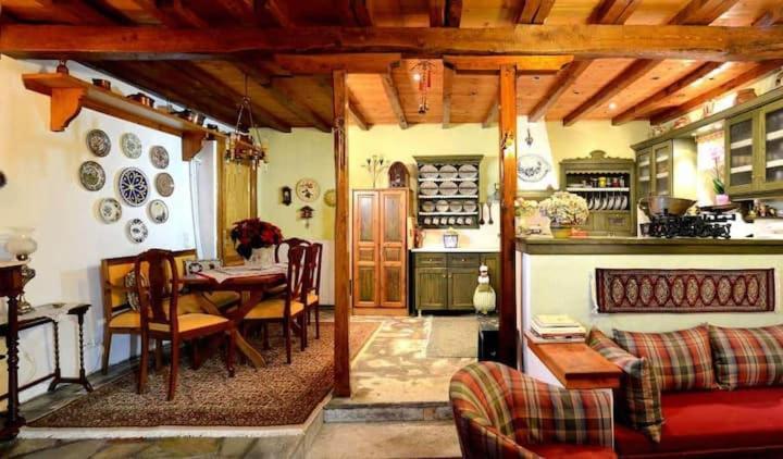 Archontiko Stafylopati Guest house