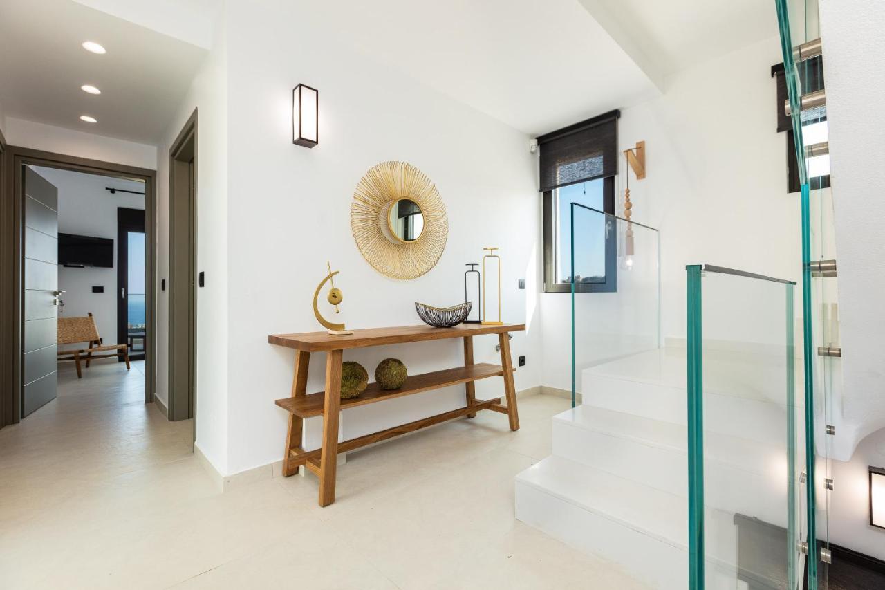Mageia Exclusive Villa *