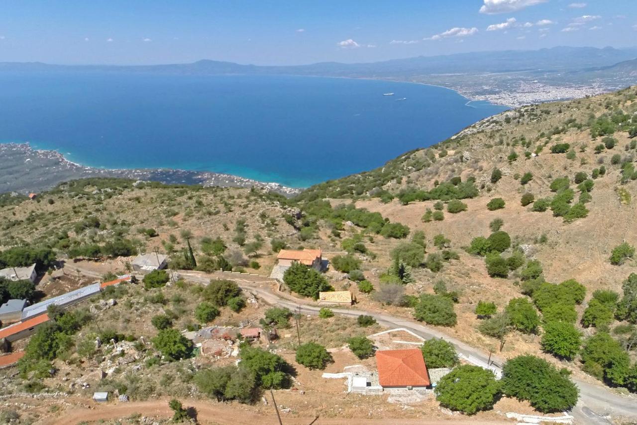Demi ' S House : σπίτι στο βουνό με μαγευτική θέα! Apartment *