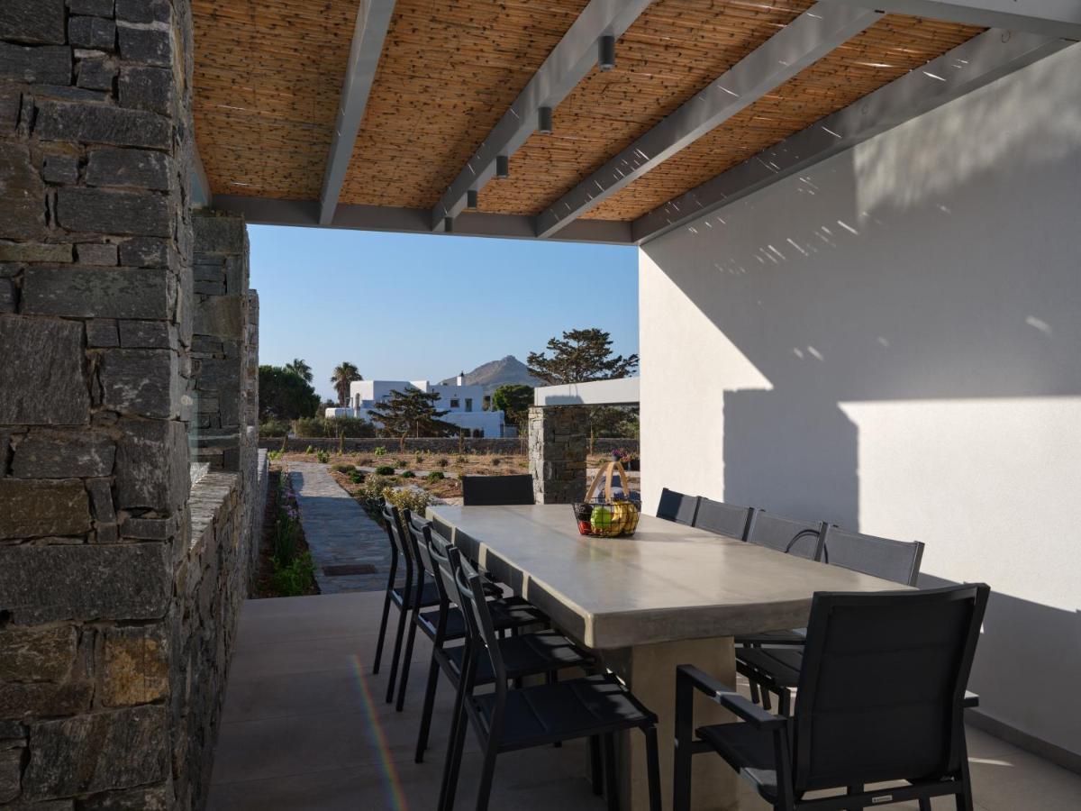 Ramus Paros Isterni (Paros)
