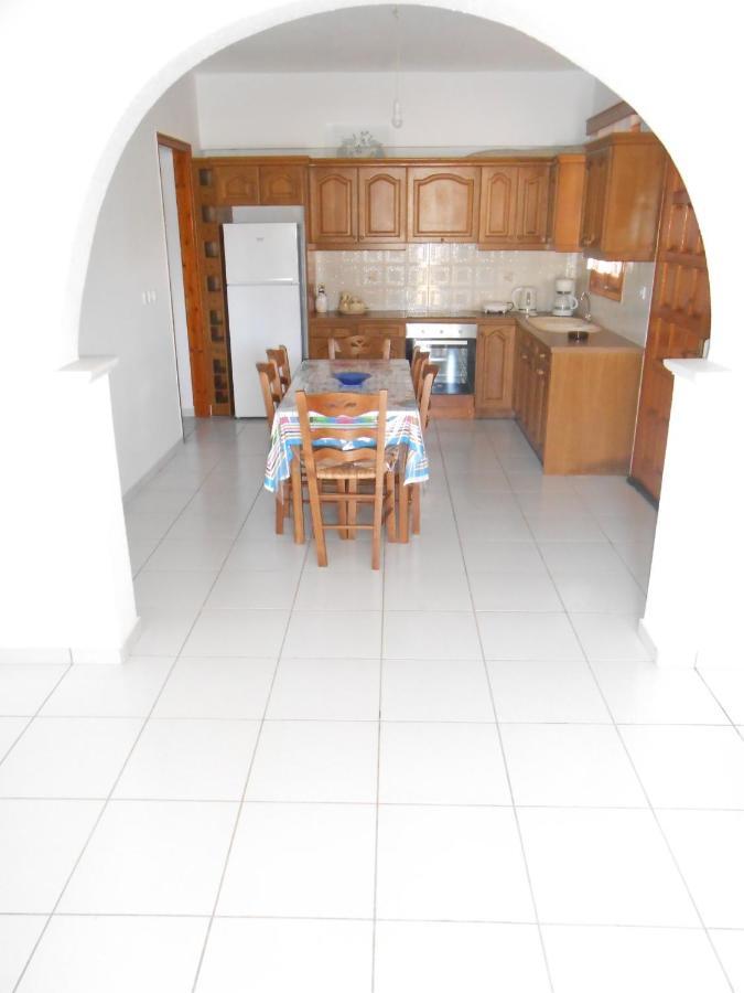 Apartment Chrysolithos Kerami