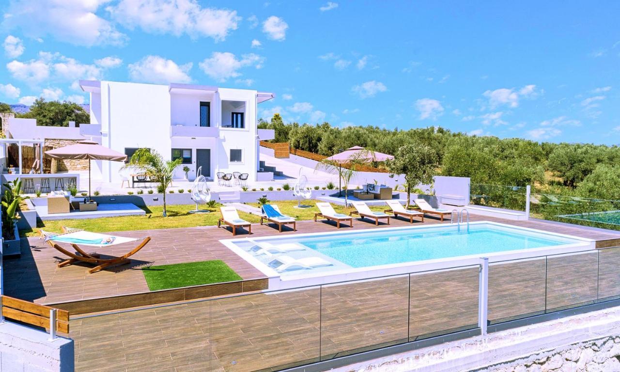 Stavento Luxury Private Pool