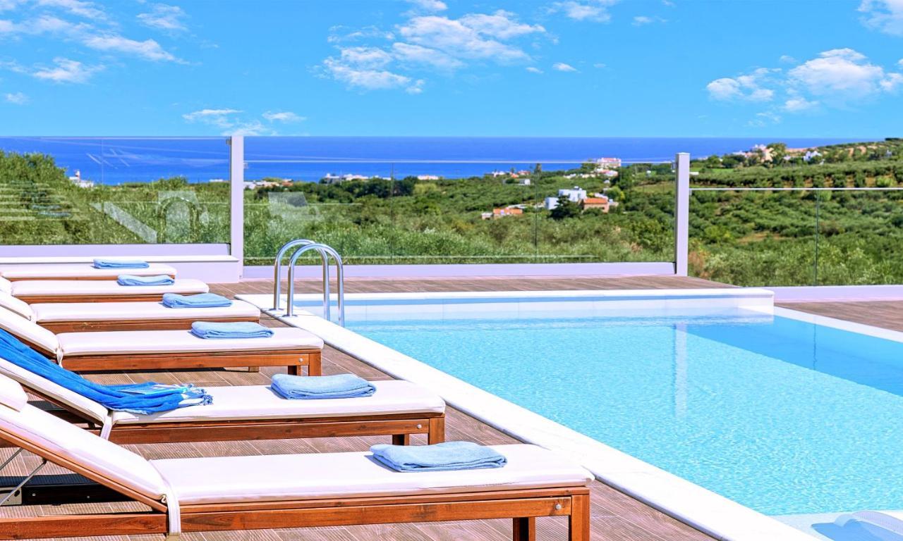 Stavento Luxury Private Pool Apartment *
