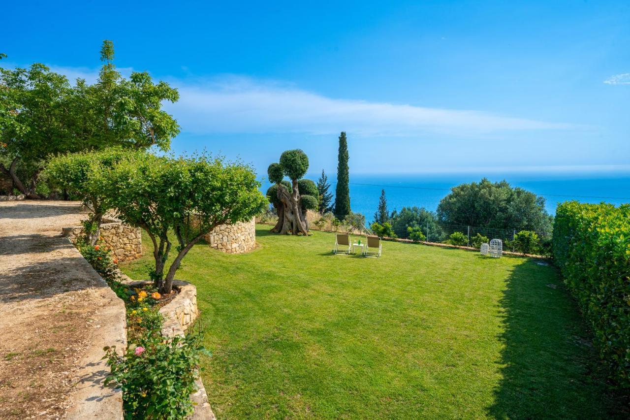 Lourdas Bay View Holiday home Simotata