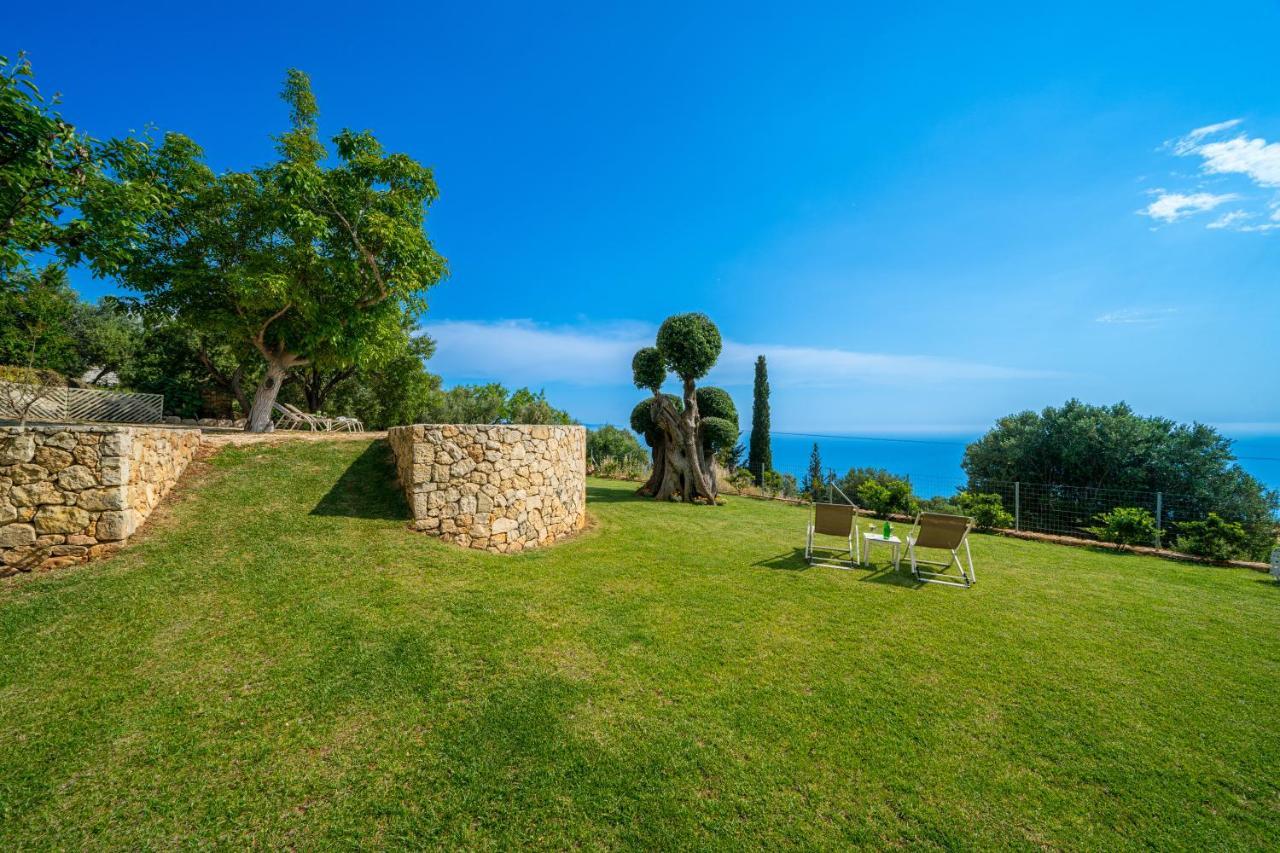 Lourdas Bay View Simotata