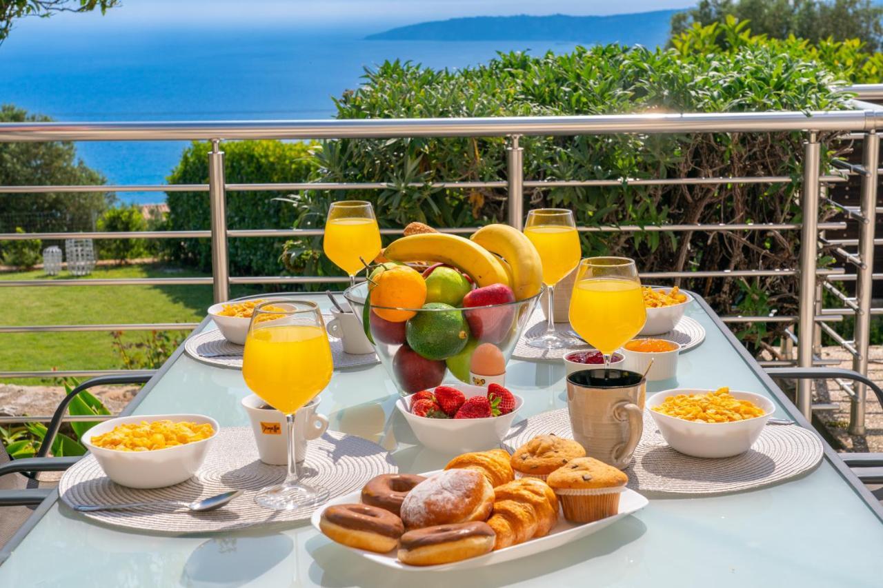 Lourdas Bay View * Simotata