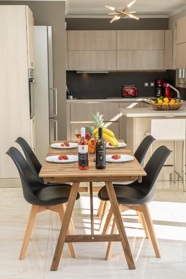 Lourdas Bay View Holiday home Simotata