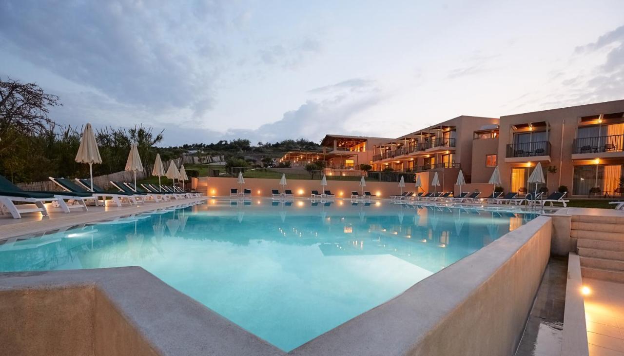 Giannoulis - Santa Marina