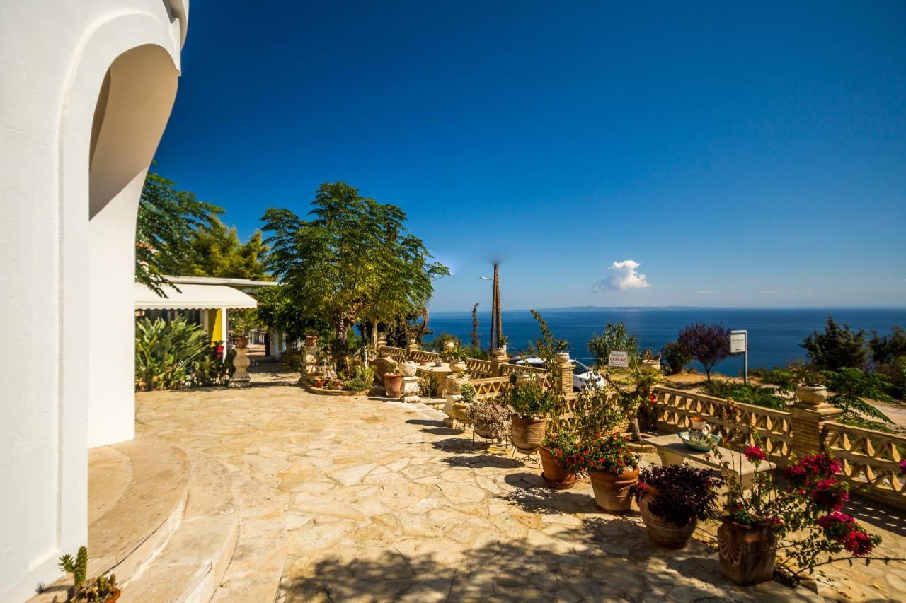 Blue Horizon Studios * Vasilikos (Zakynthos)