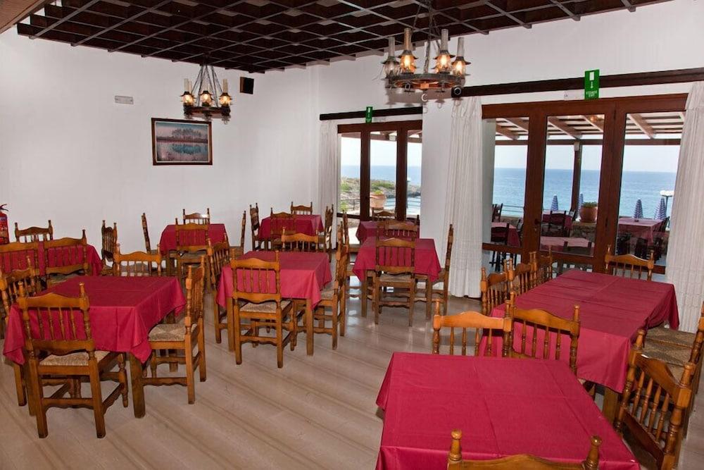 Lena Hotel Kalathas