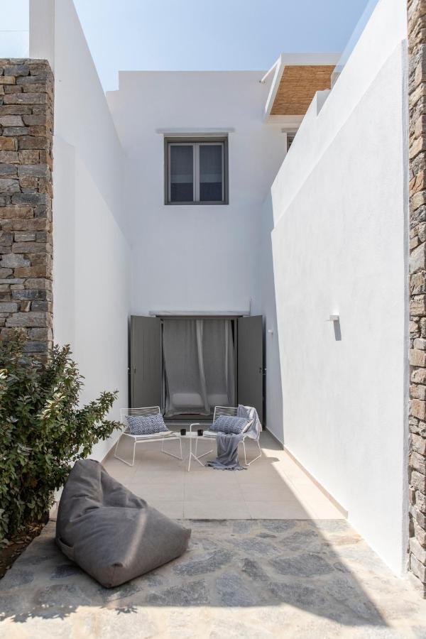 Citadela Paros Molos - Beachfront Maisonette With Plunge Pool Holiday home