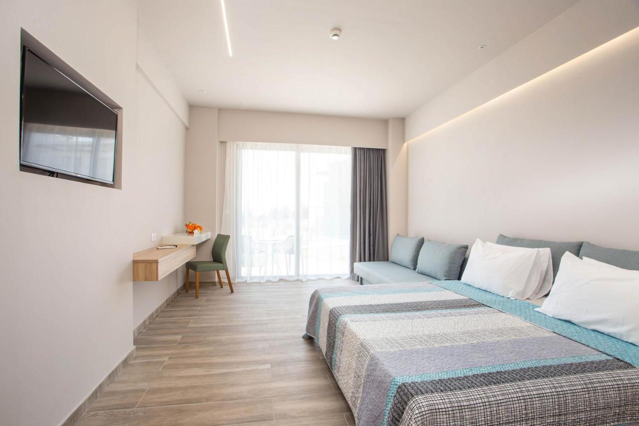 Ampelia Seaside Hotel