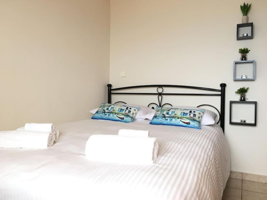 Koumpe Blue Sea View Apartment Rethymno (Crete)