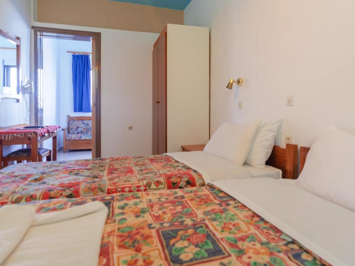 Haris Aparthotel Palaiochora