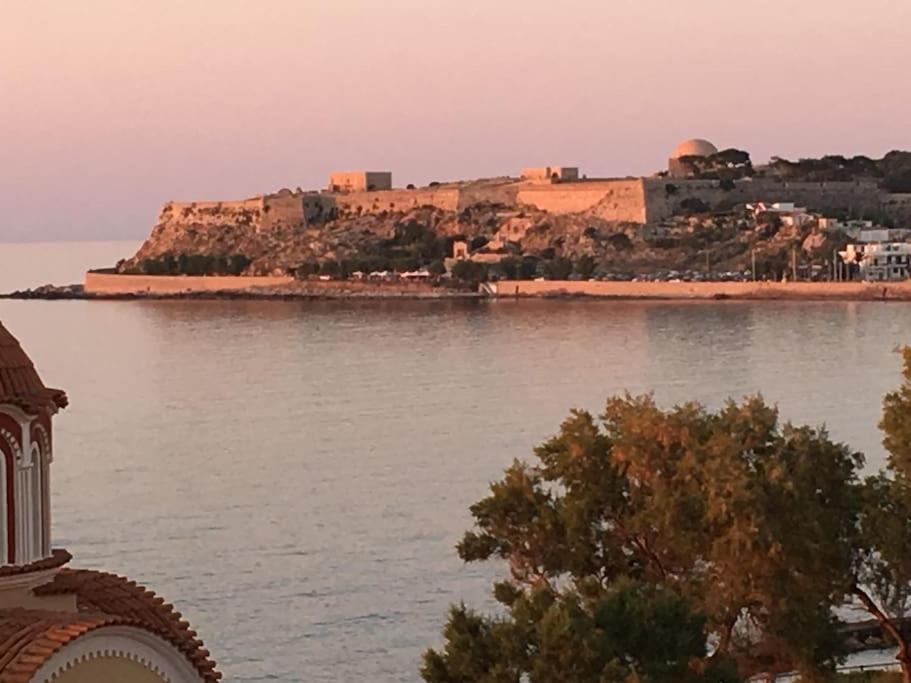 Koumpe Blue Sea View * Rethymno (Crete)