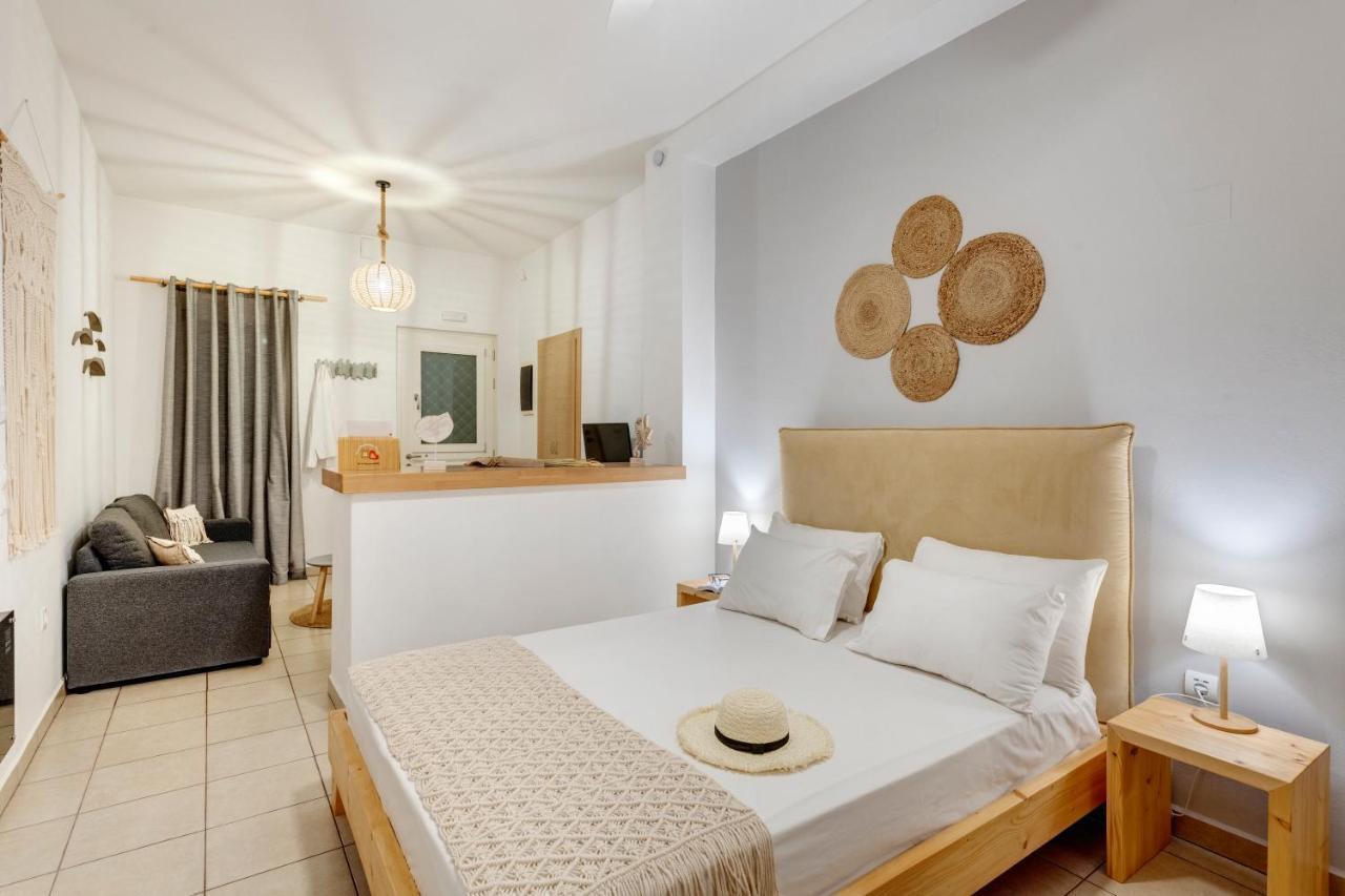 Cova Philoxenia House Holiday home *