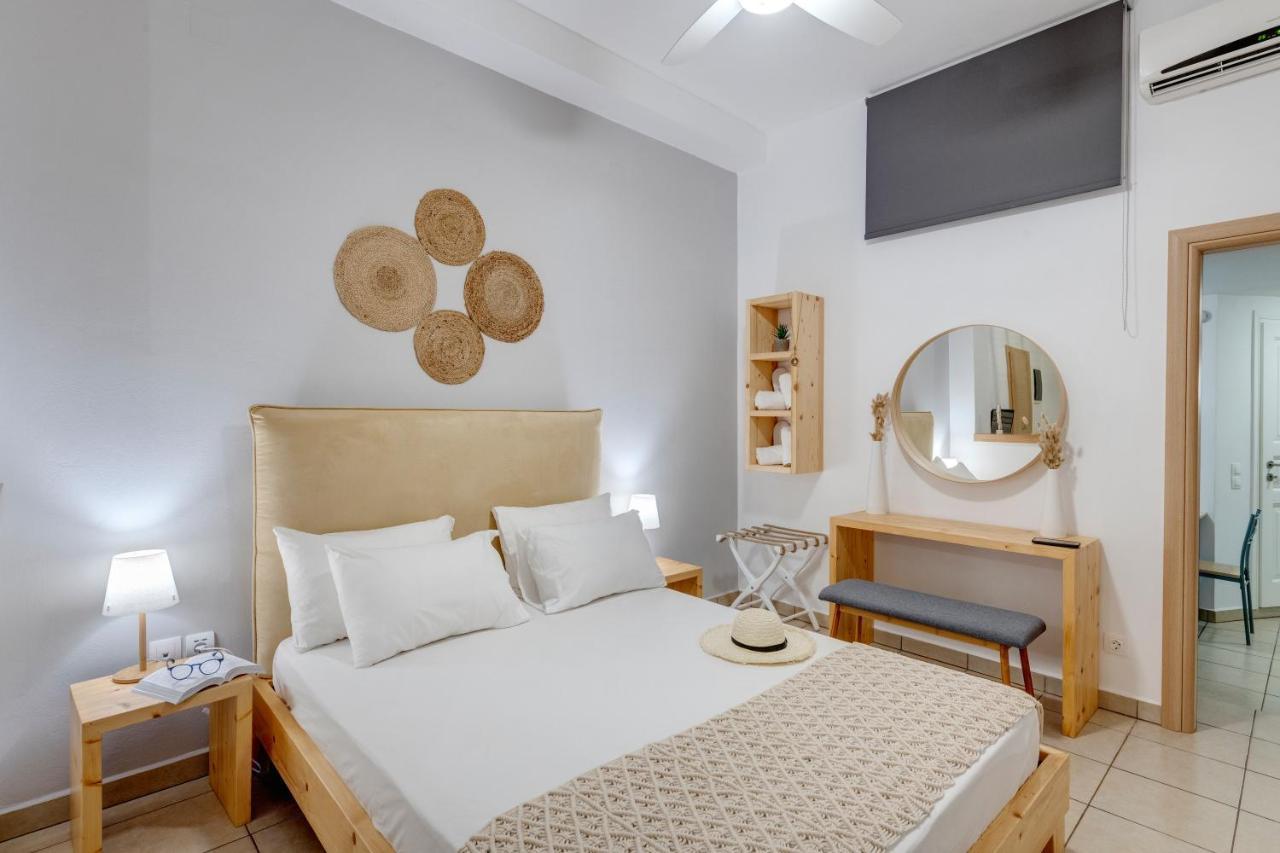 Cova Philoxenia House Holiday home *