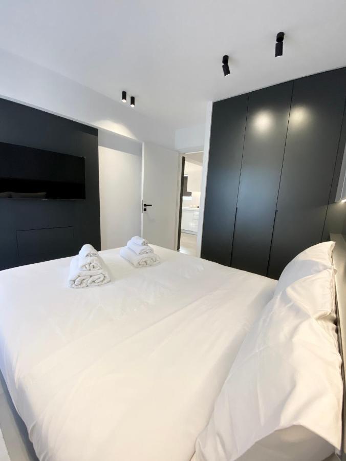 Seafront By C2c Architects Apartment *
