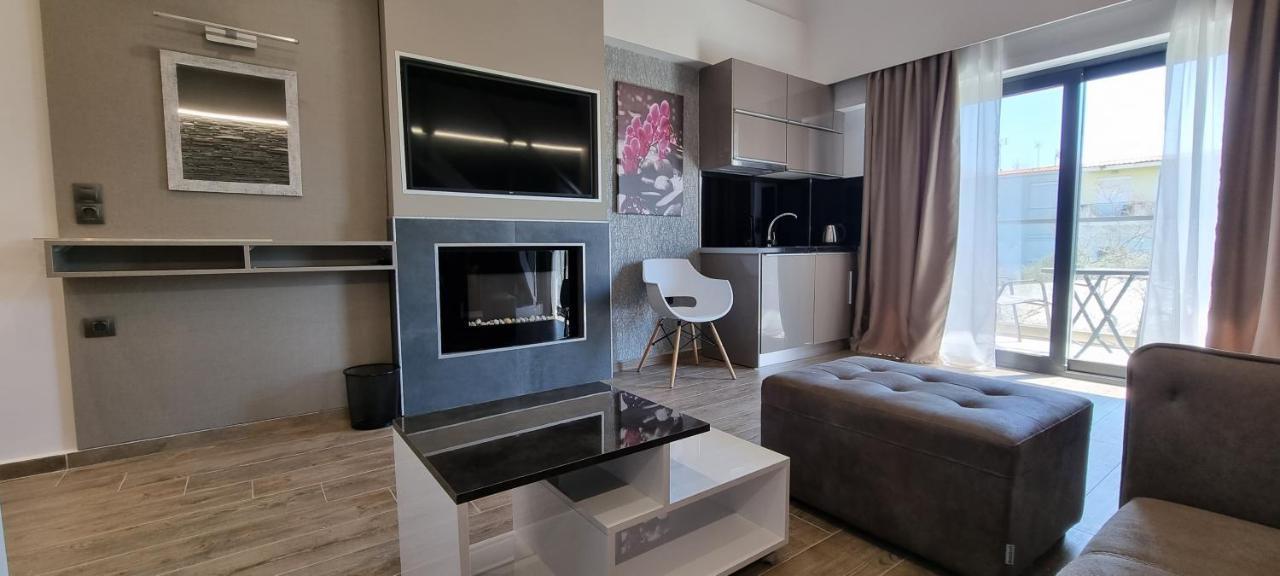 Luxsuites * Ofrinion