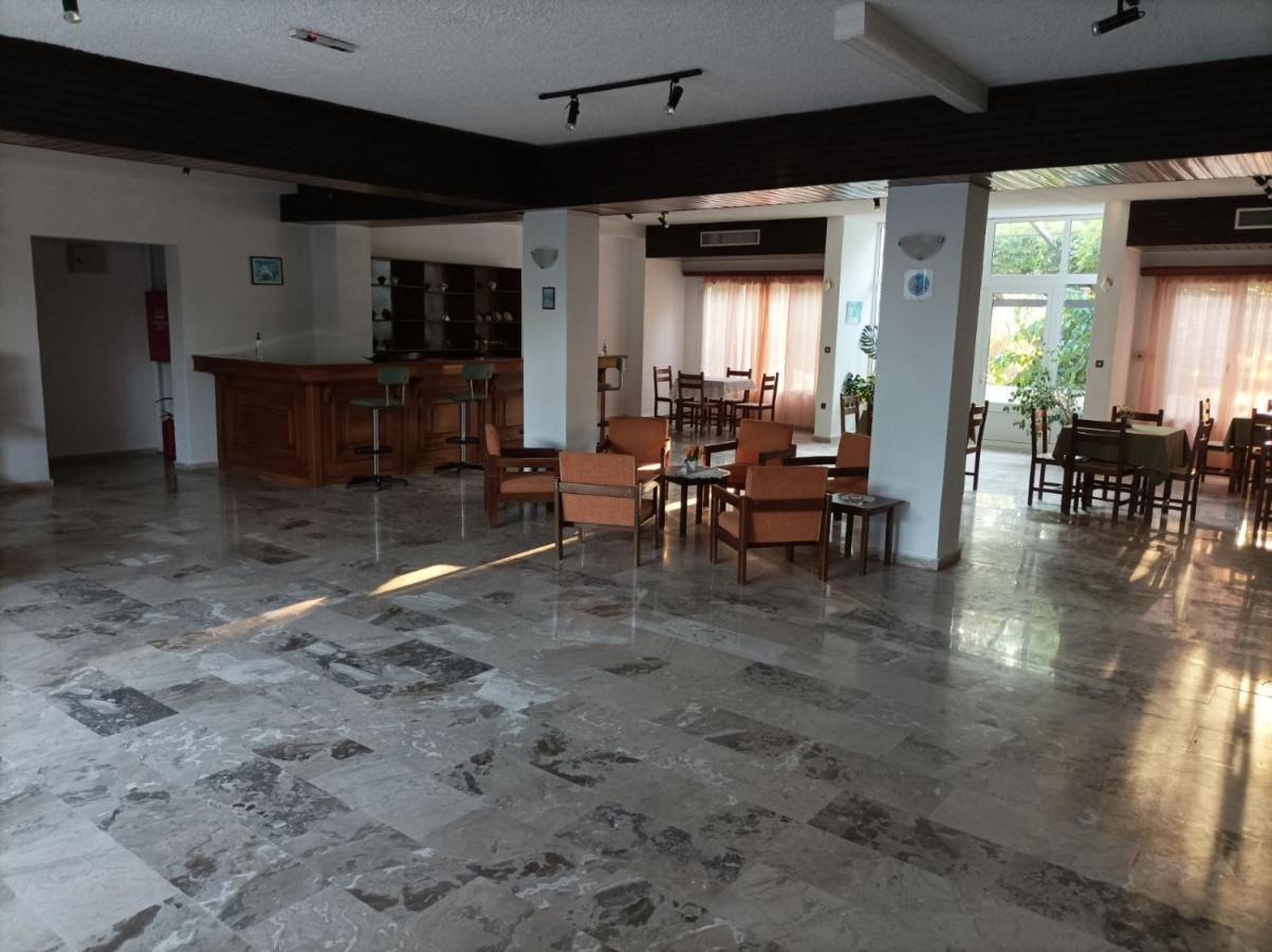 New Ionia Aparthotel *