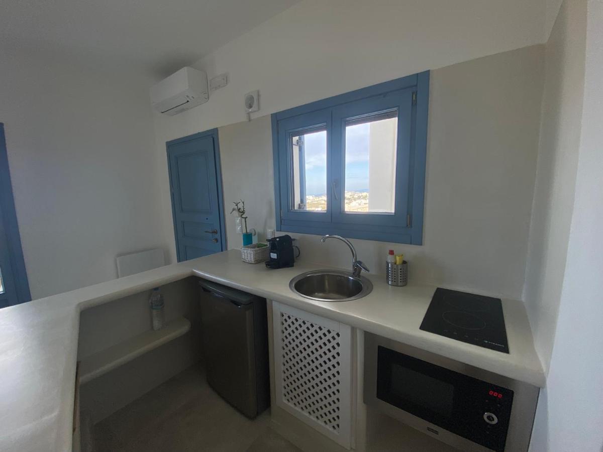 Holiday home Ena Santorini *