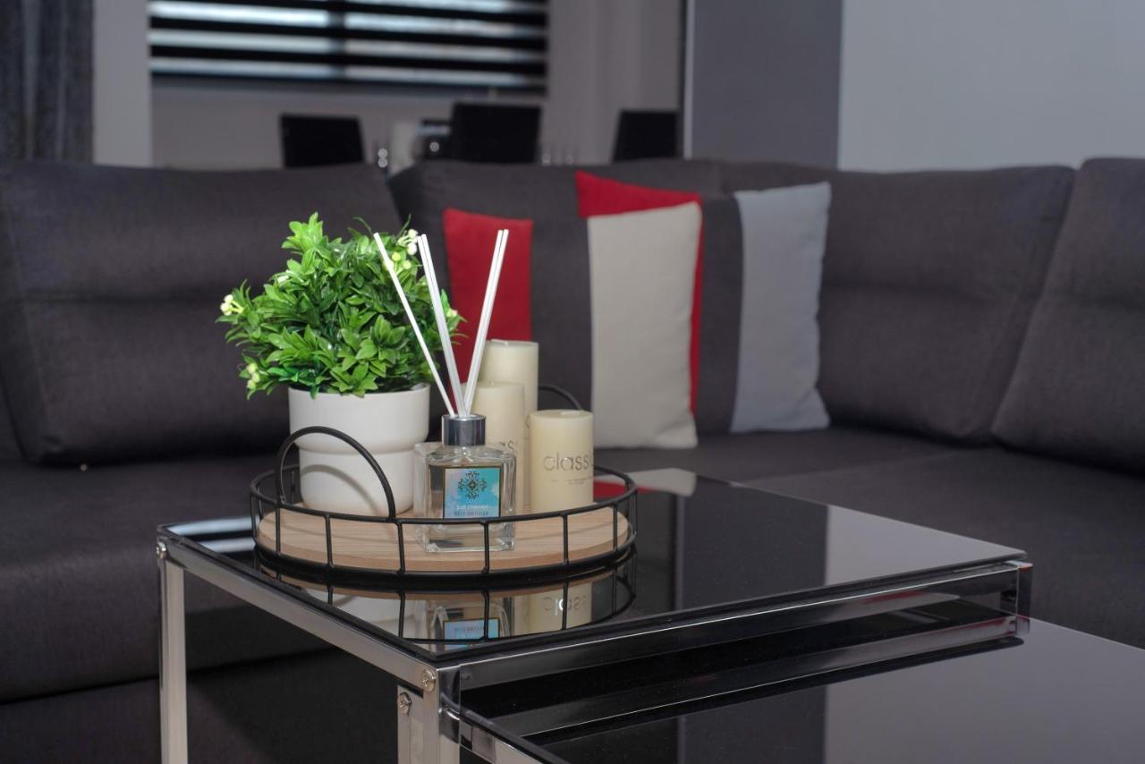 Mistral Luxury Living Aparthotel Nea Peramos (Macedonia)