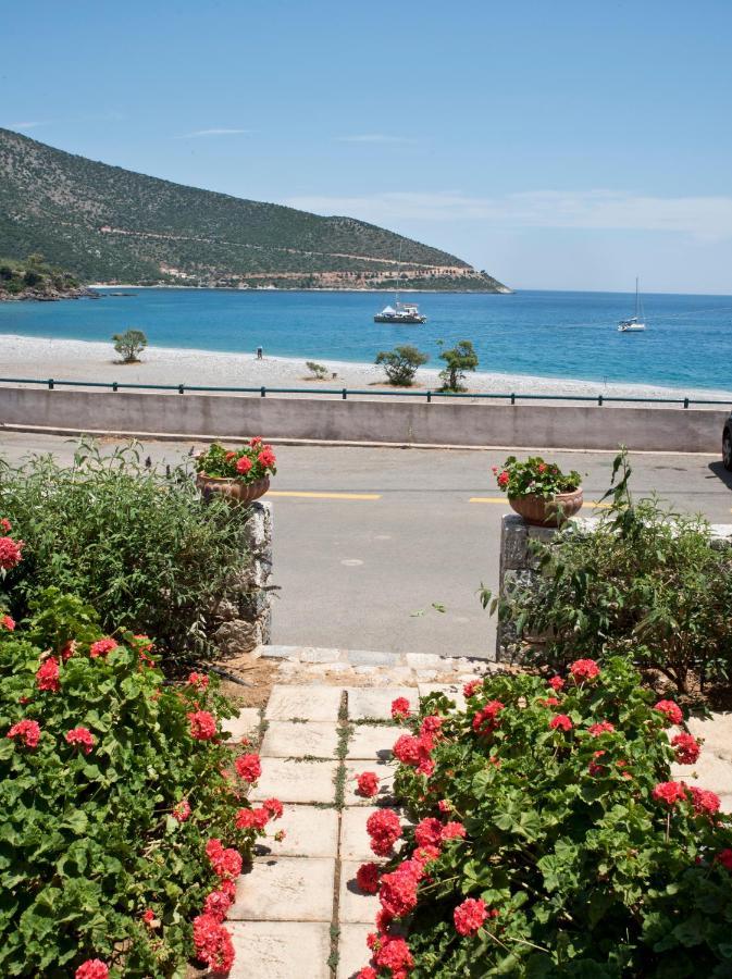 Iliolousta Aparthotel