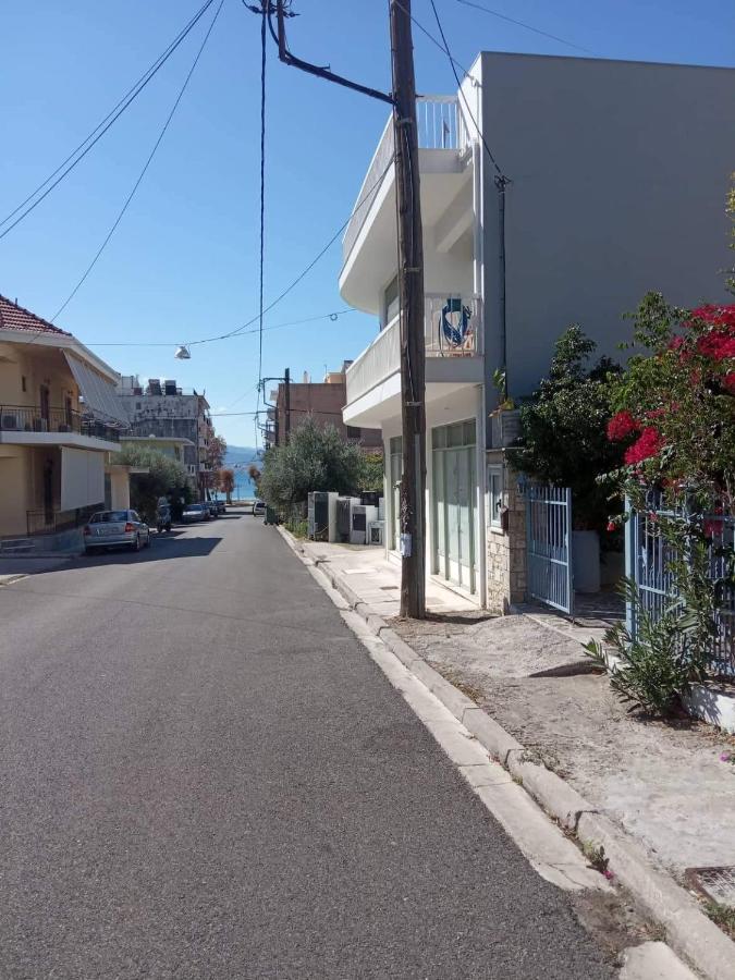 πέτρινο στη θάλασσα Nafpaktos