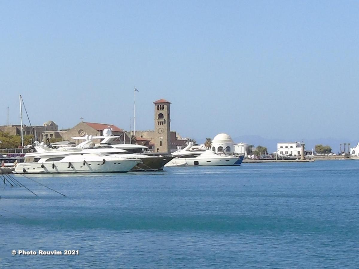 Star Sianna Village To Let Inn