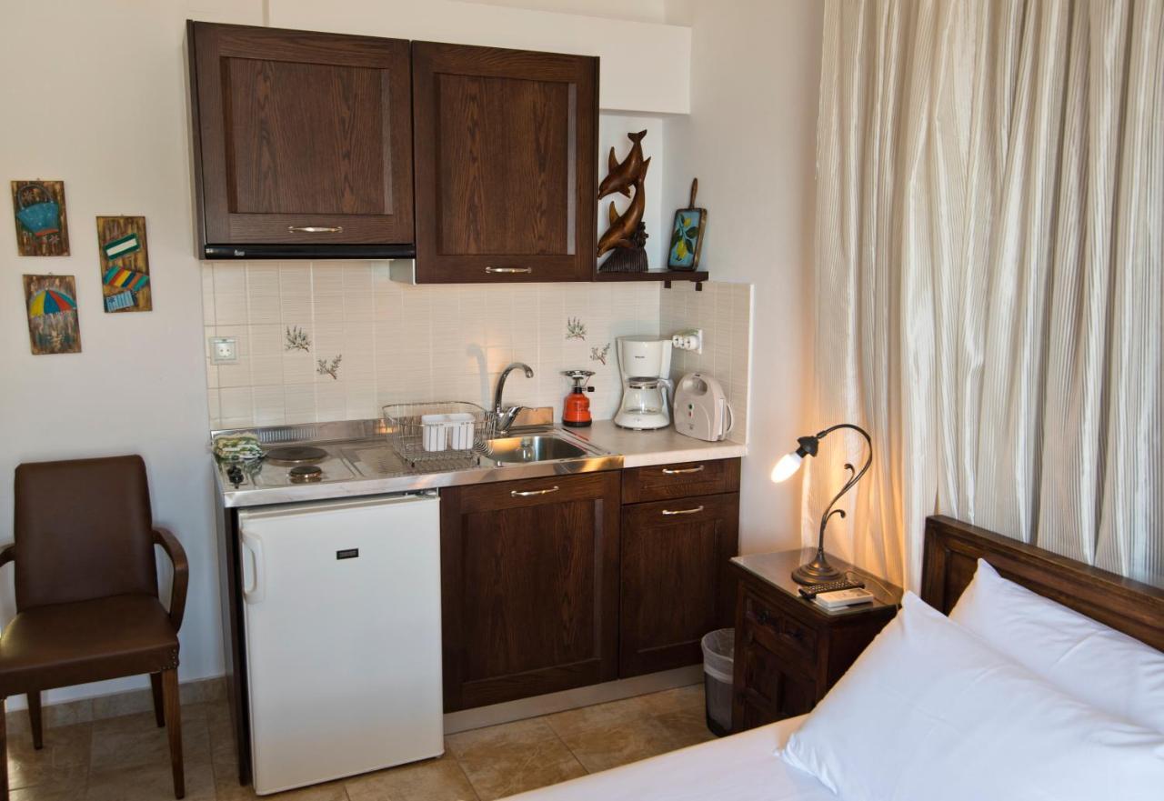 Iliolousta Aparthotel *