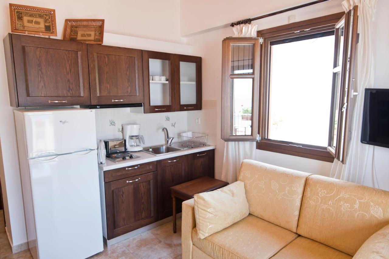 Iliolousta Aparthotel