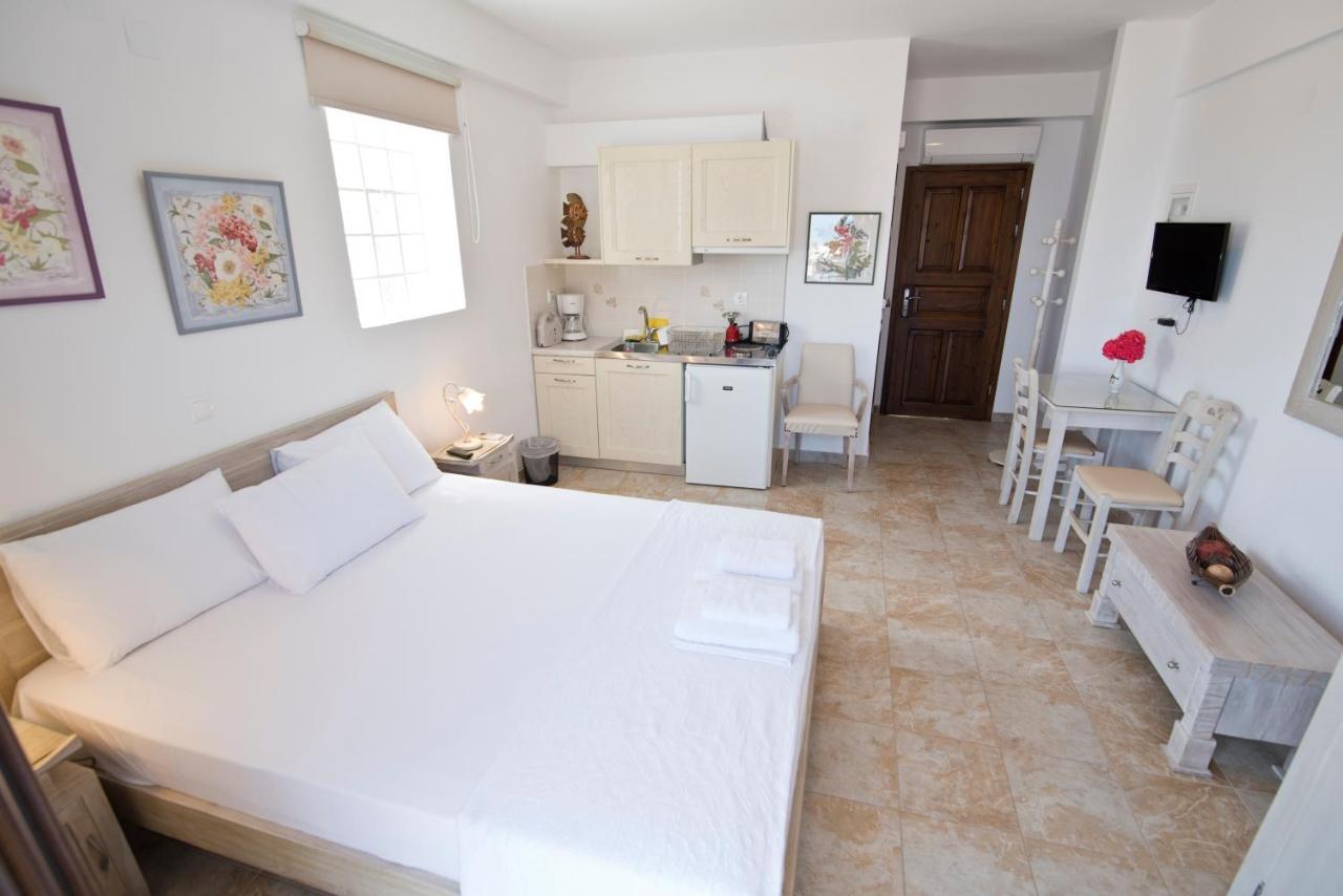 Iliolousta Aparthotel