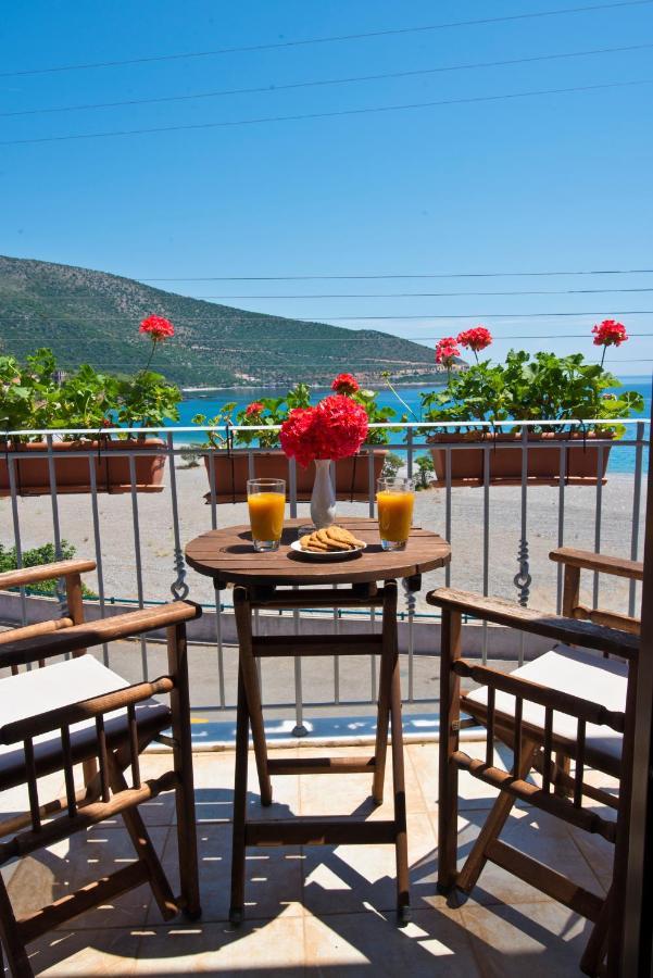 Iliolousta Aparthotel *