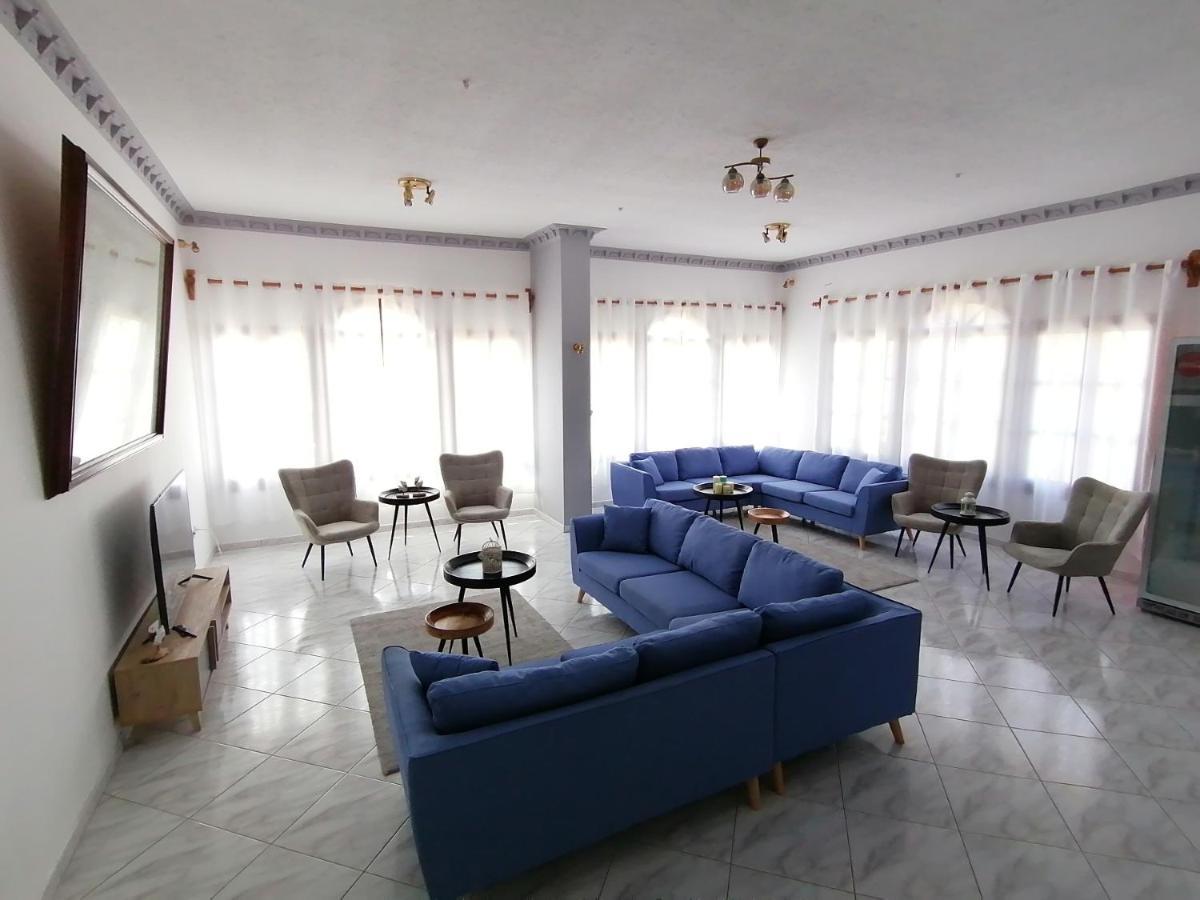 Hotel Iro's