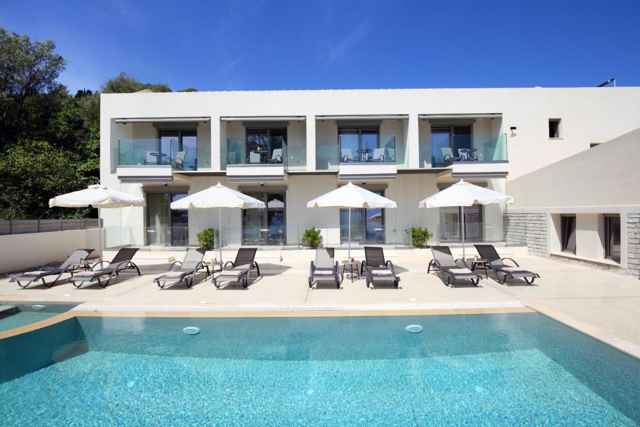 Aparthotel Almyra Seafront