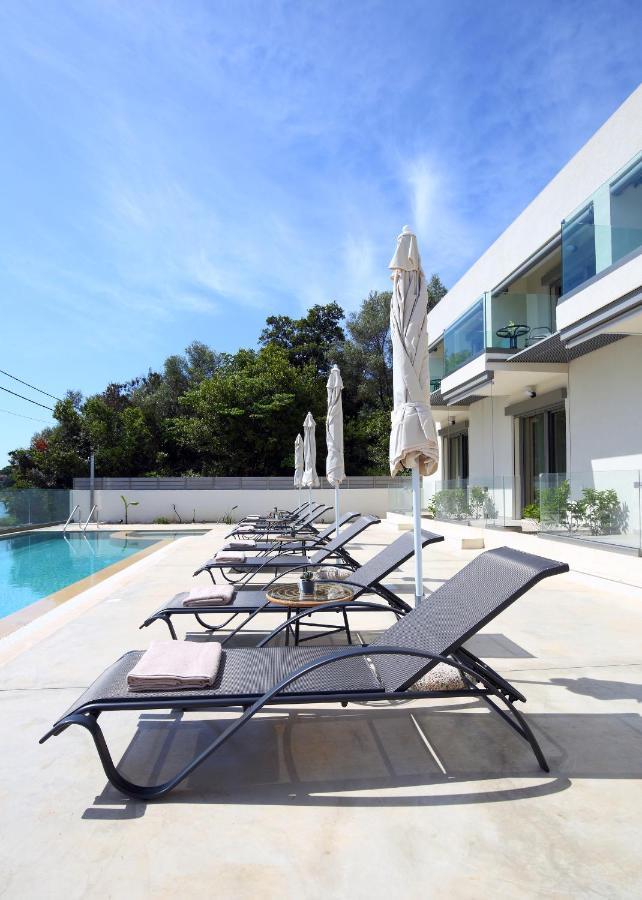 Almyra Seafront Aparthotel