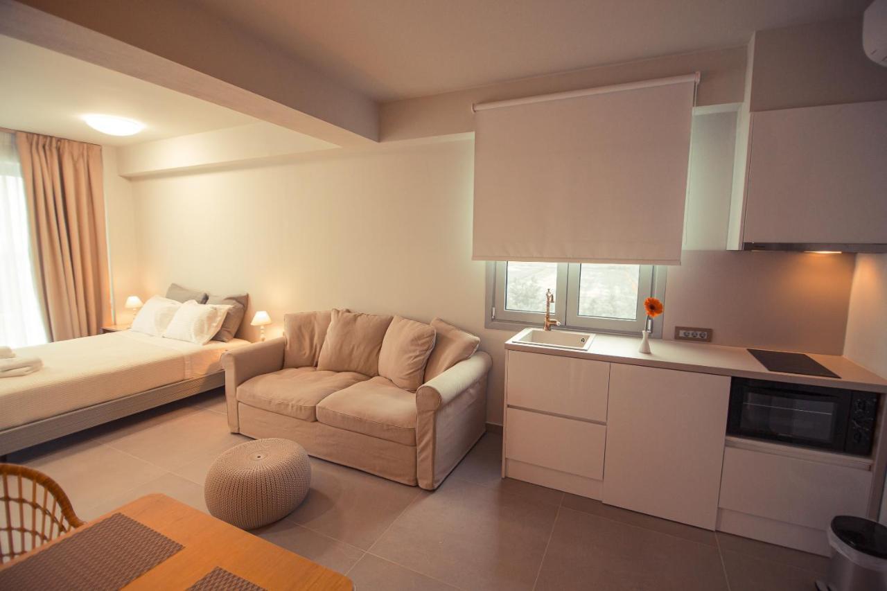Aparthotel Io Luxury Pool & Hot Tub