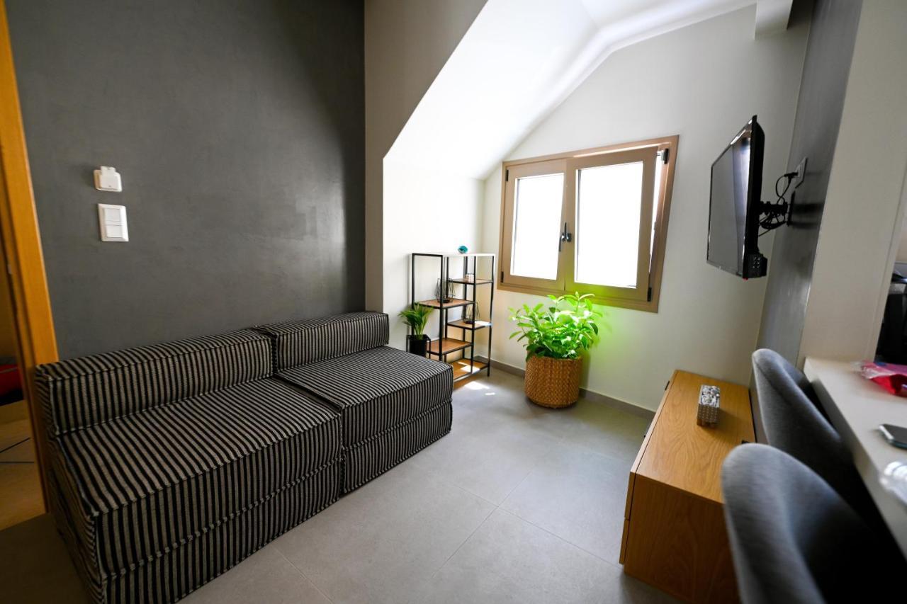 Eumorphia & Aparthotel Skiathos Town