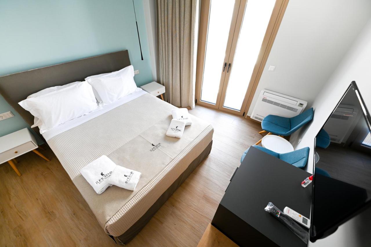 Aparthotel Eumorphia & Skiathos Town