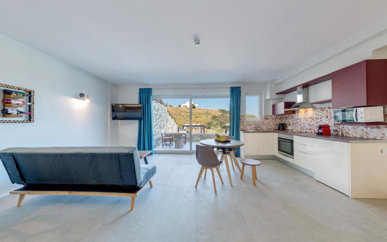 Hotel Spiros-soula Thematic Agia Pelagia (Crete)