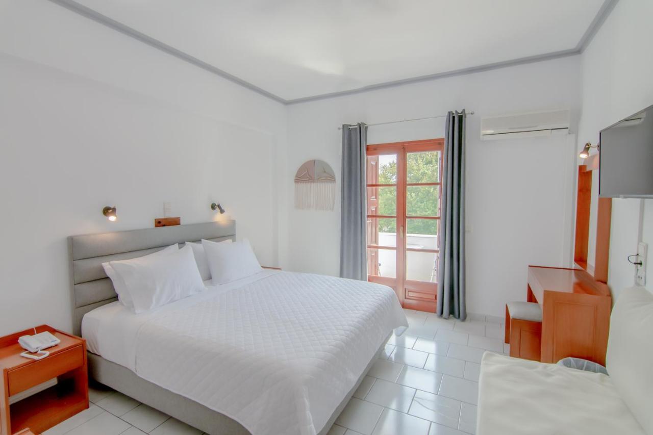 Iro's Hotel Agios Konstantinos (Samos)