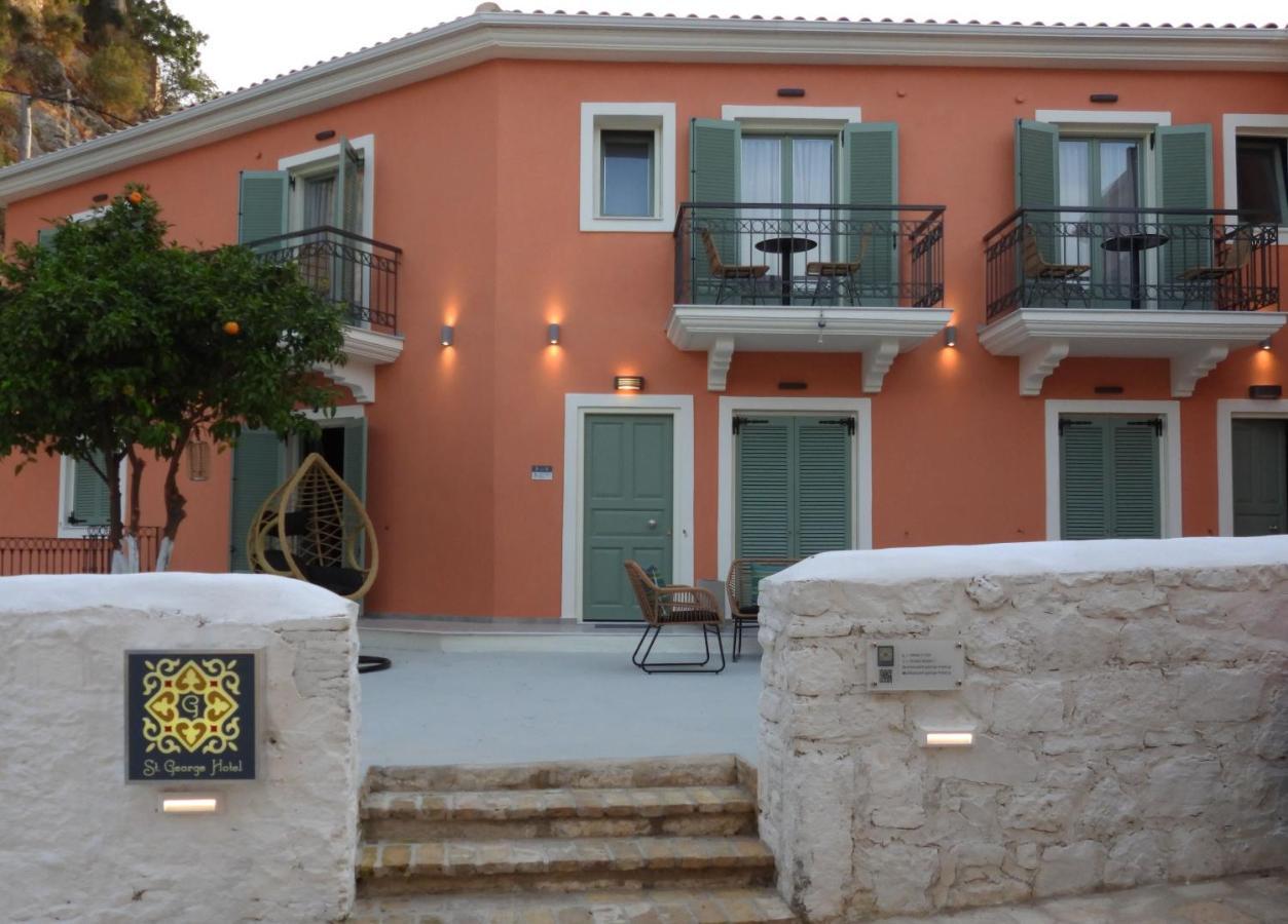 Saint George Hotel *
