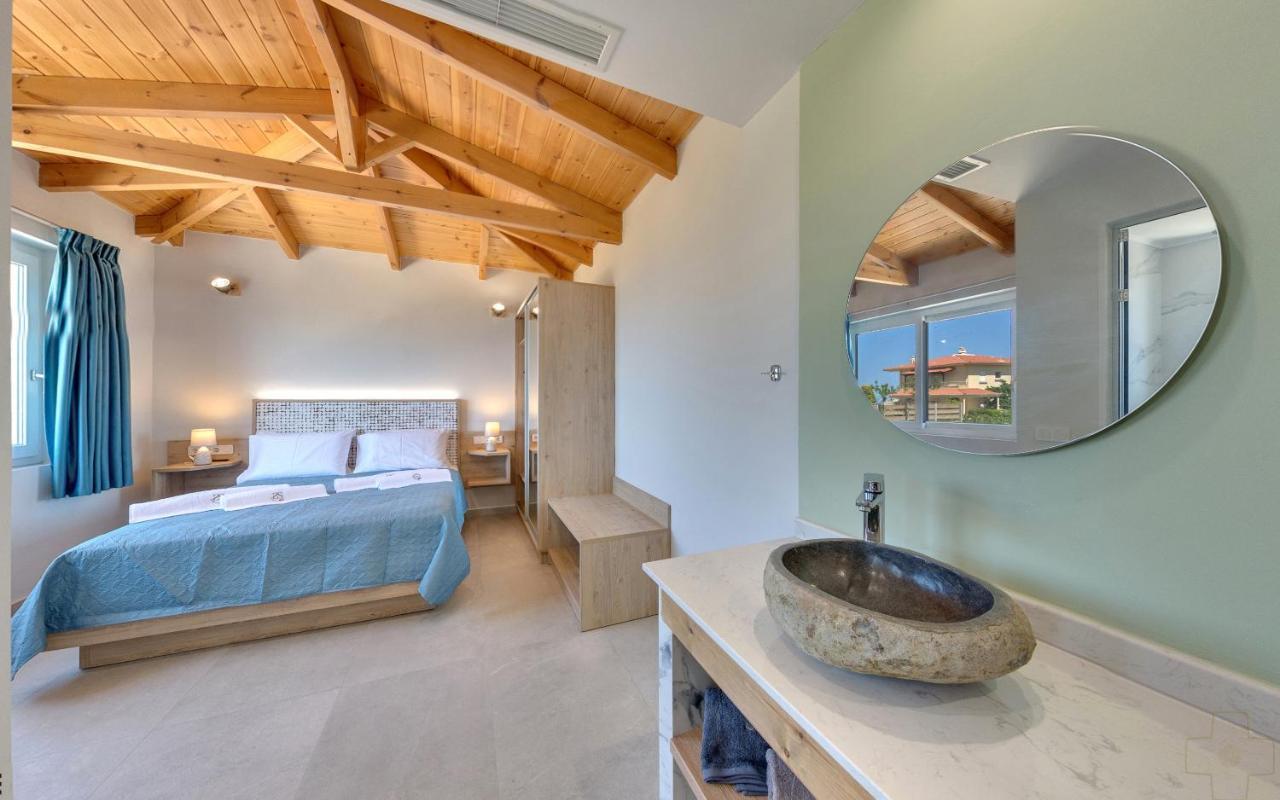 Spiros-soula Thematic Hotel