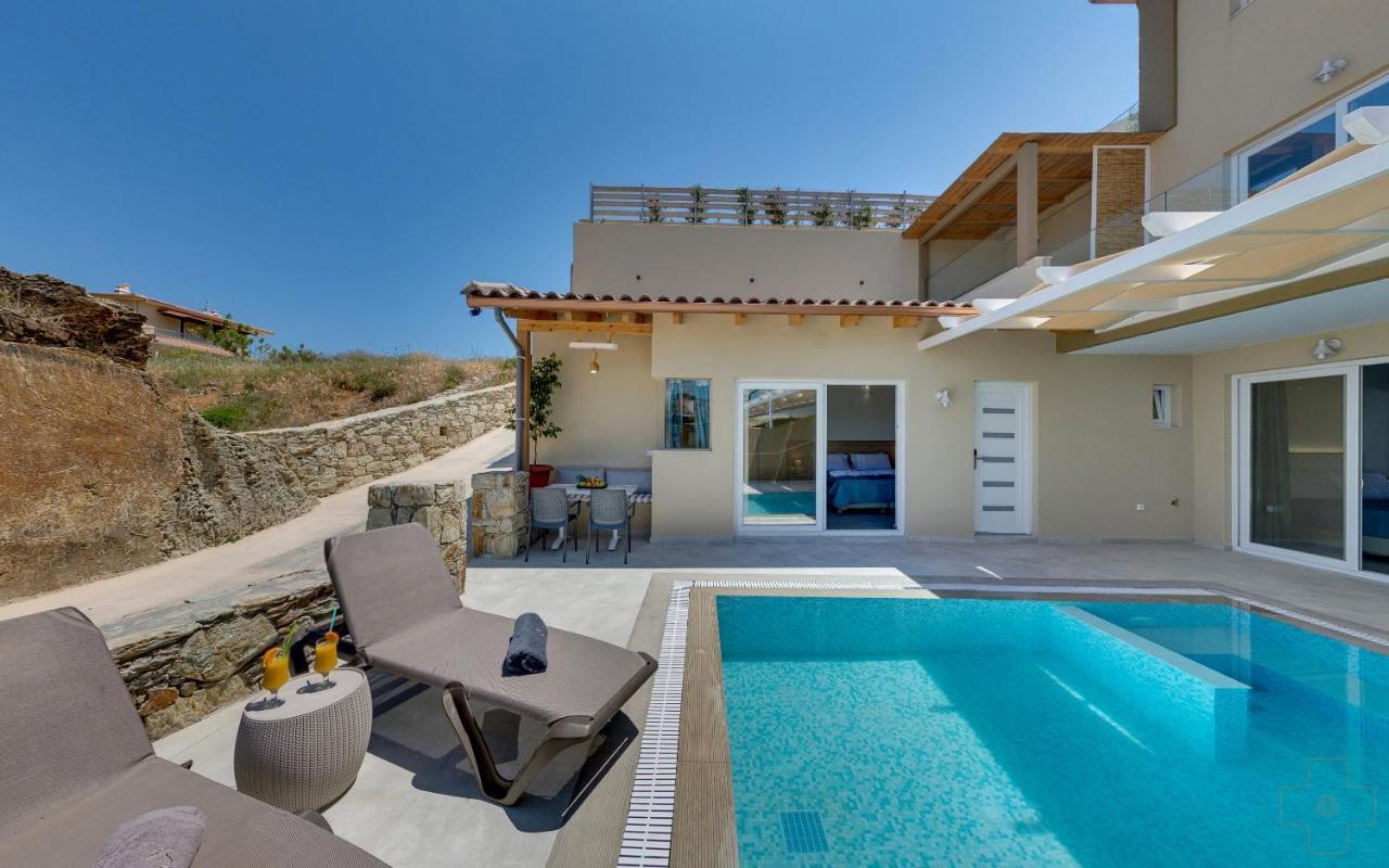Spiros-soula Thematic Hotel