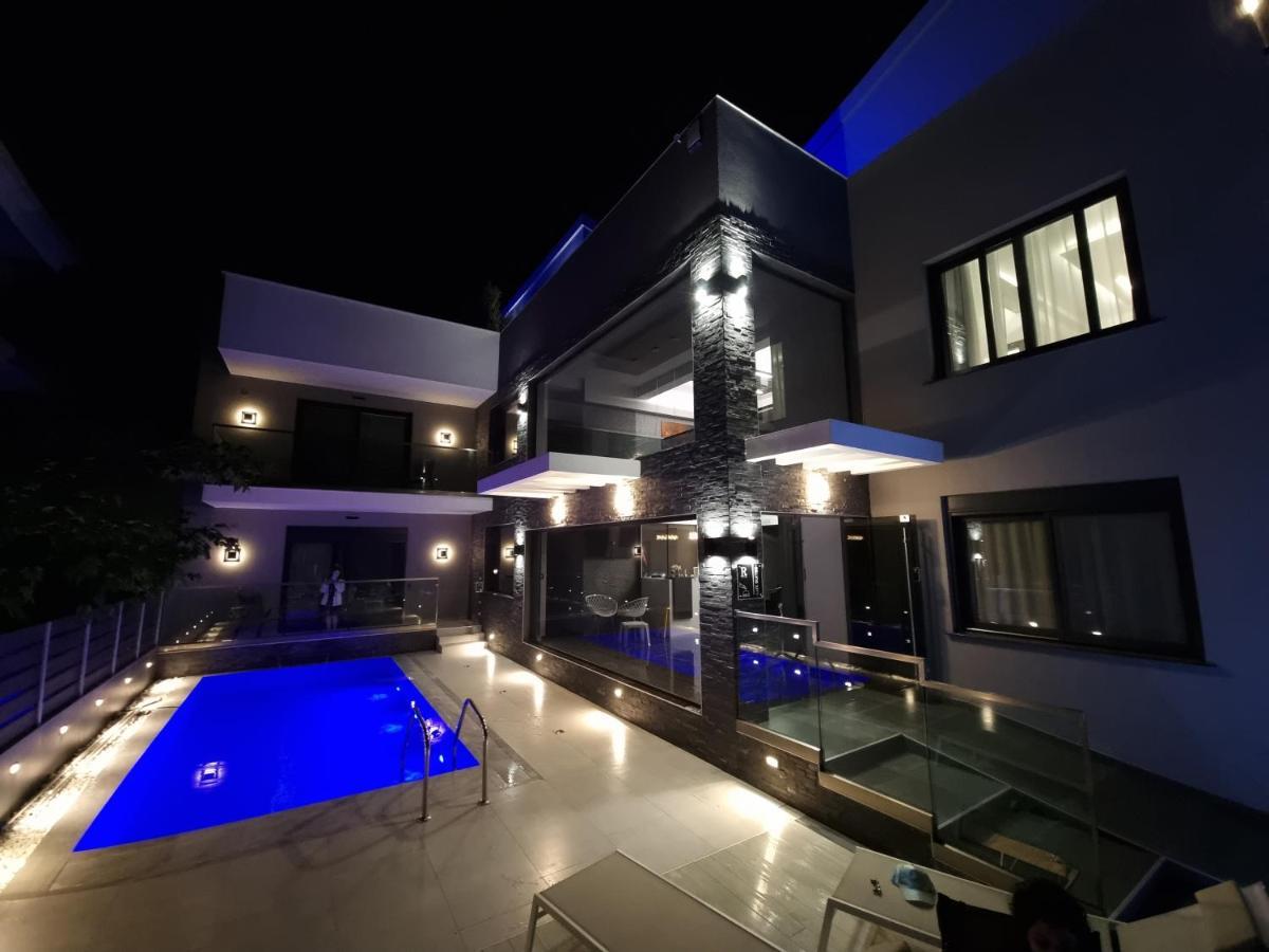 Luxsuites Ofrinion