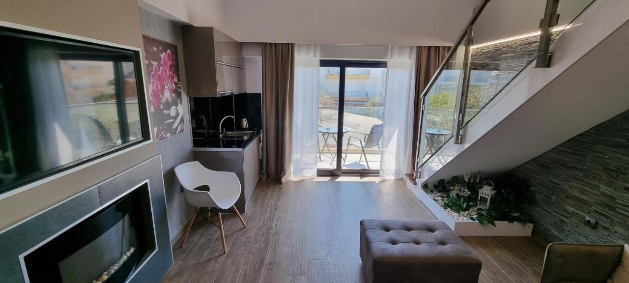 Luxsuites Ofrinion