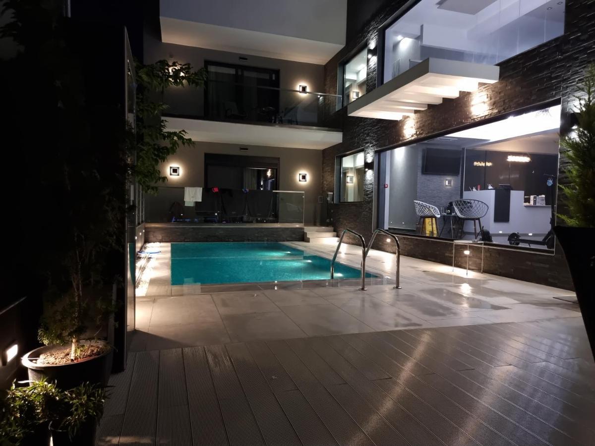 Aparthotel Luxsuites Ofrinion