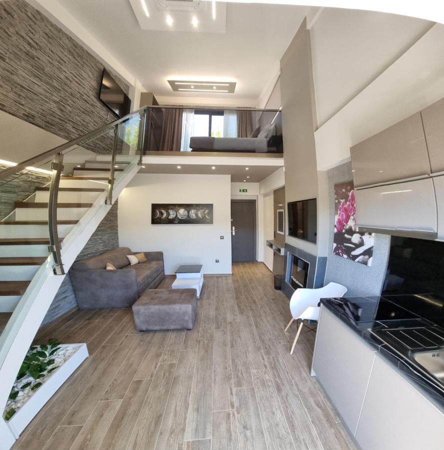 Luxsuites * Ofrinion