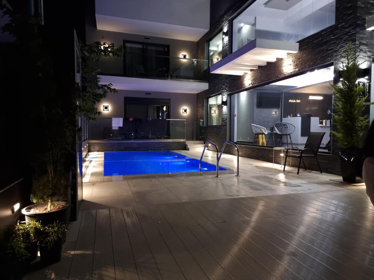 Aparthotel Luxsuites Ofrinion